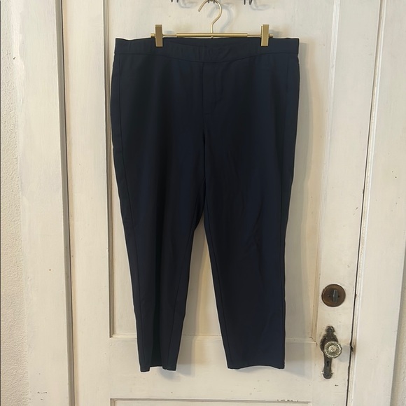 JJills Blue Crop Pants - Picture 1 of 6